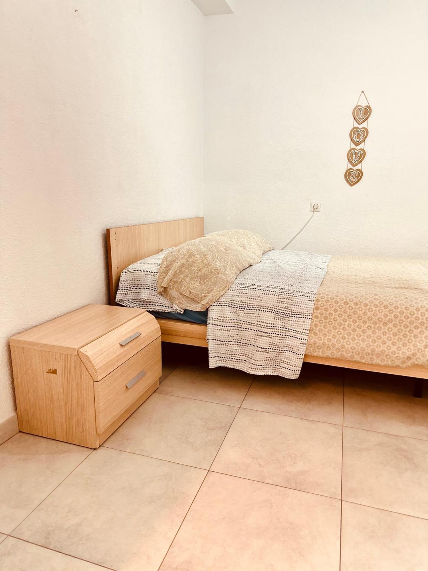 Apartment Santana -19 At Beach With Pool, Garage And Lift تورّيفيِخا المظهر الخارجي الصورة